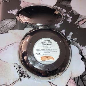 it cosmetics CC+ Veil Beauty Fluid Foundation- Tan